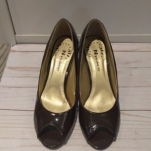 👠👠Open toe shoes by Nygard 🍀🌺